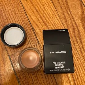 MAC Paint Pot in Layin’ Low